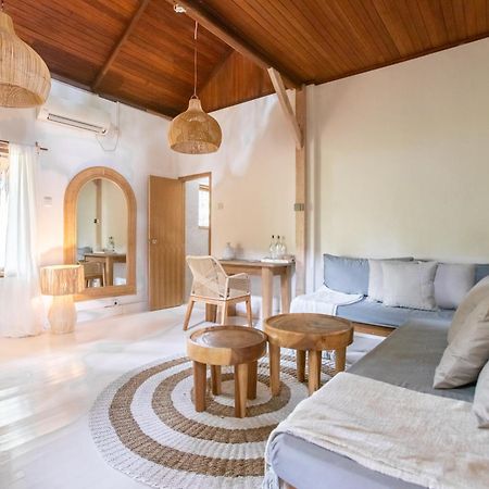 Aloita Resort Mentawai Tua Pejat Dış mekan fotoğraf